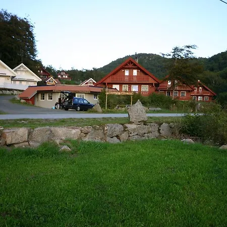 Bjornevag Ferie 4*