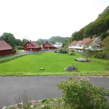 Bjornevag Ferie 4*