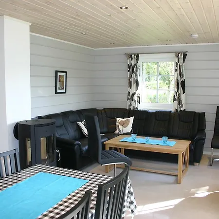 Bjornevag Ferie 리조트 4*